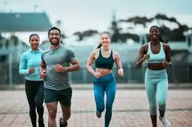 image of man and 3 women doing cardio exercise Portsmouth  to help tone and remove fat from the body.